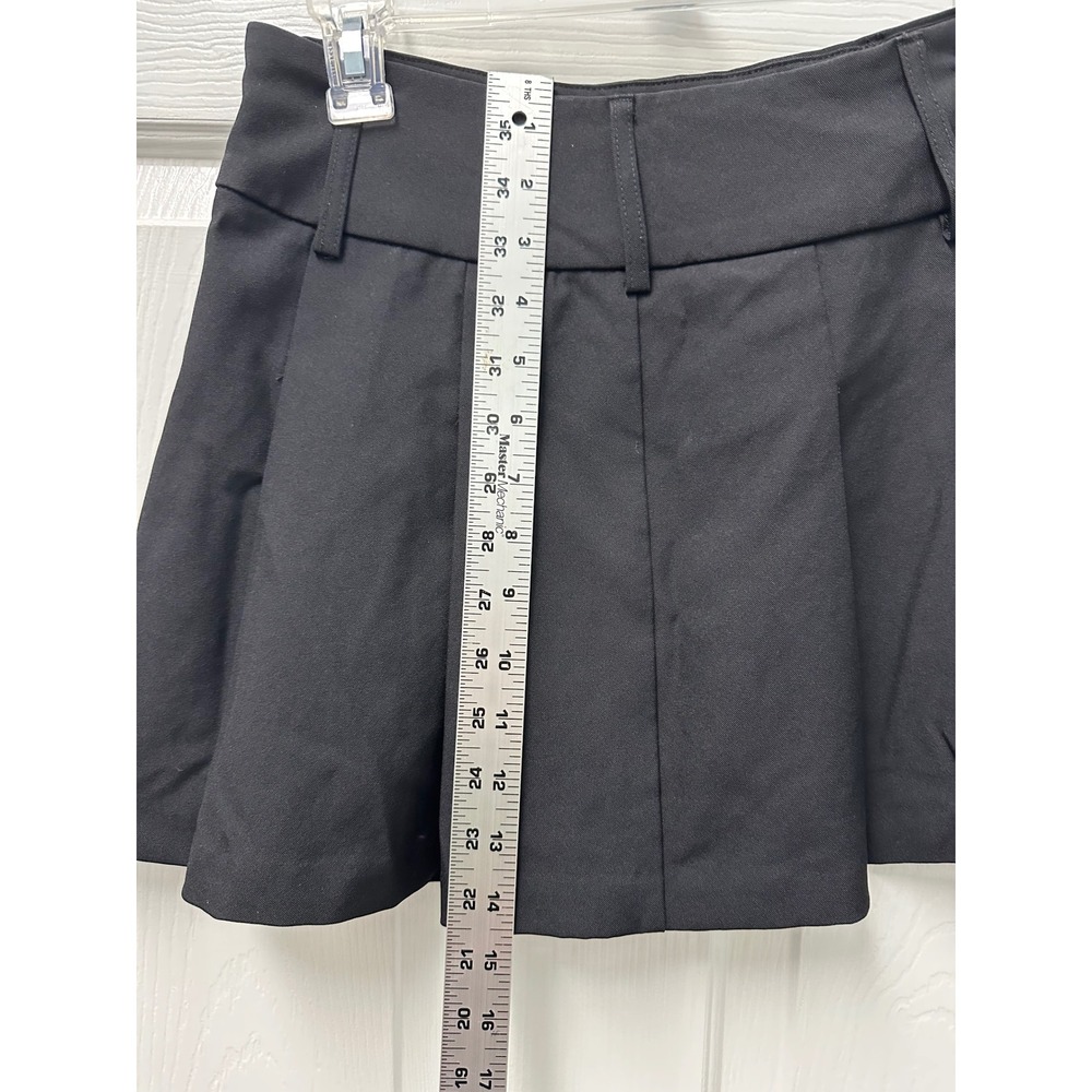 Princess Polly Black Skirt Slit Front Pleated Size 6 - Picture 3 of 7